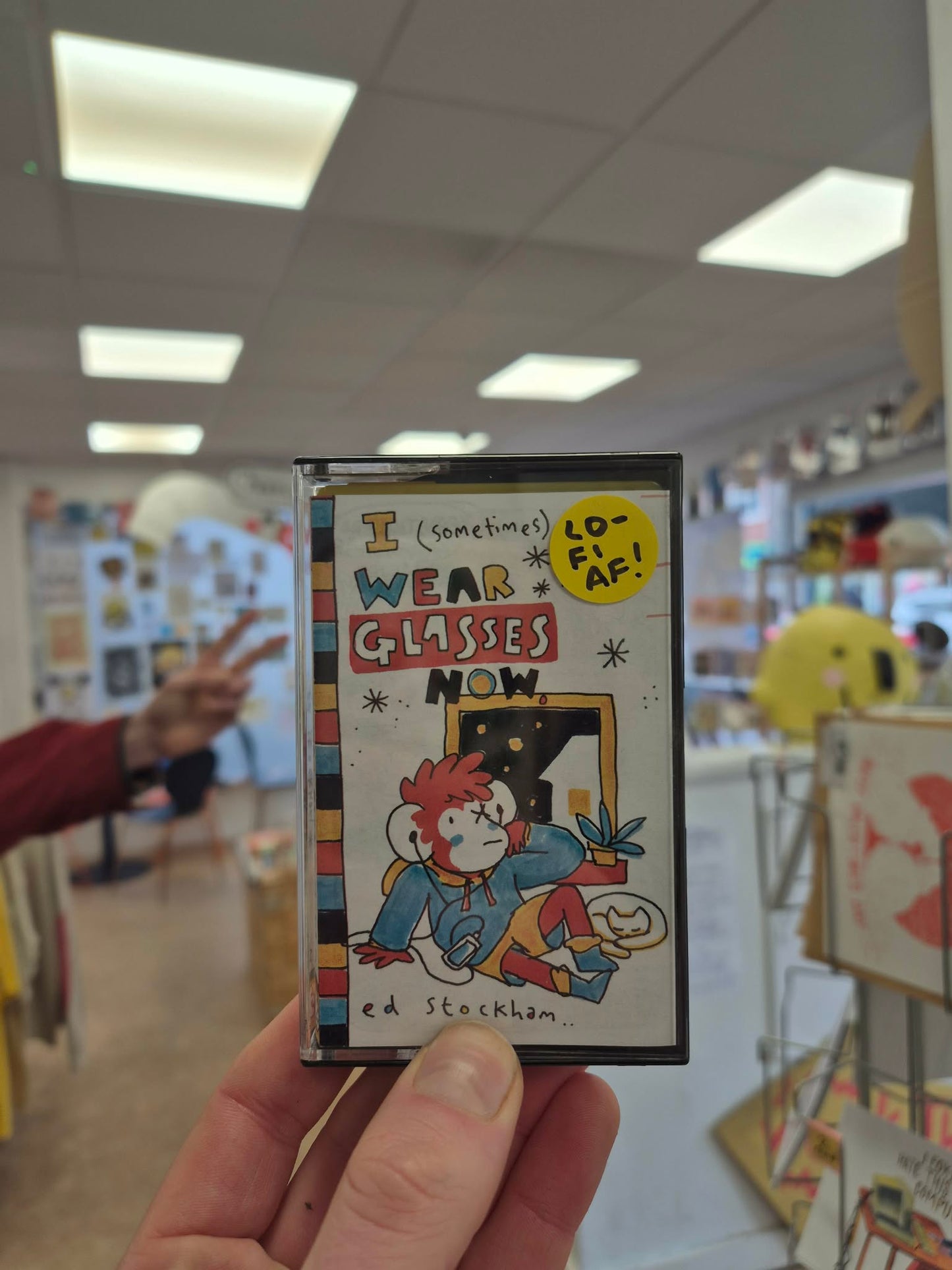 I (sometimes) wear glasses now