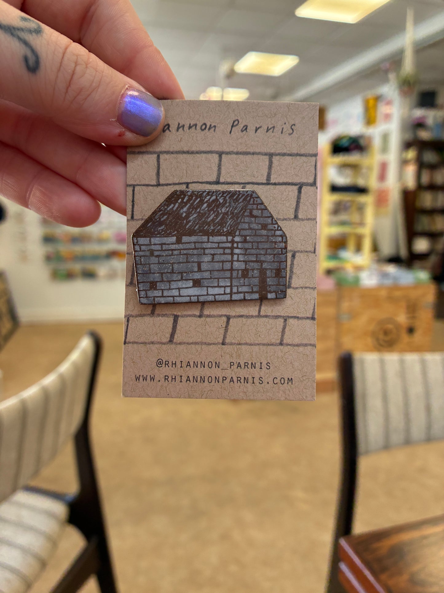 Rhiannon Parnis - Ceramic Brooches